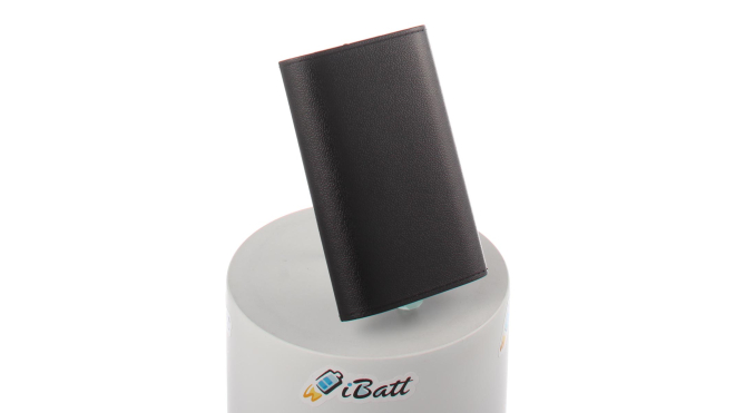 Внешняя аккумуляторная батарея Power Bank iBatt  iB-S305HB